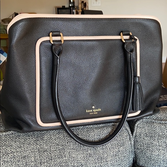 kate spade Handbags - Kate Spade Tote